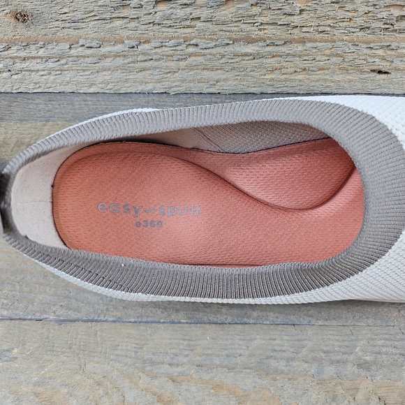 Easy Spirit e360 Women's Slip-On Shoes Ulta Lightweight Beige/Brown NEW - Picture 9 of 11